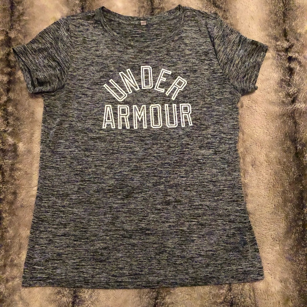 Women’s under armour dry fit T-shirt